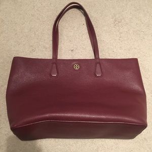 Tory Burch Bags - Tote Bag Tory Burch Bags - Tote Bag